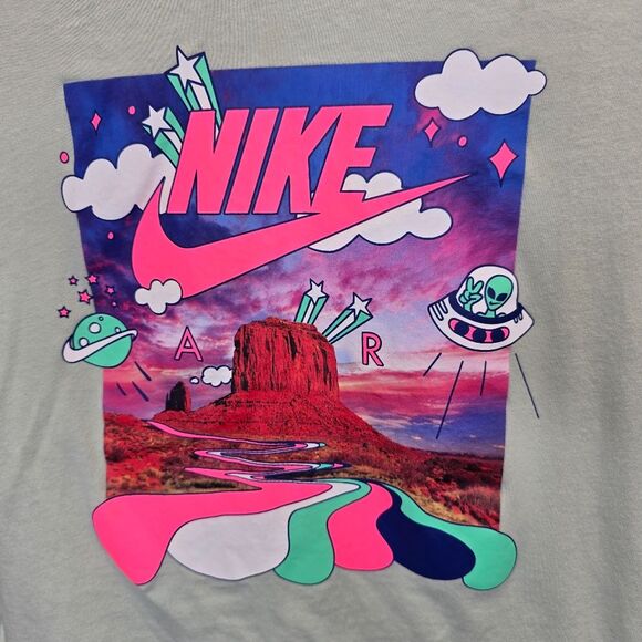 Nike Men's M Nike Tee Black Light Alien UFO Graphic Seafoam Short Sleeve T-Shirt - Picture 9 of 12